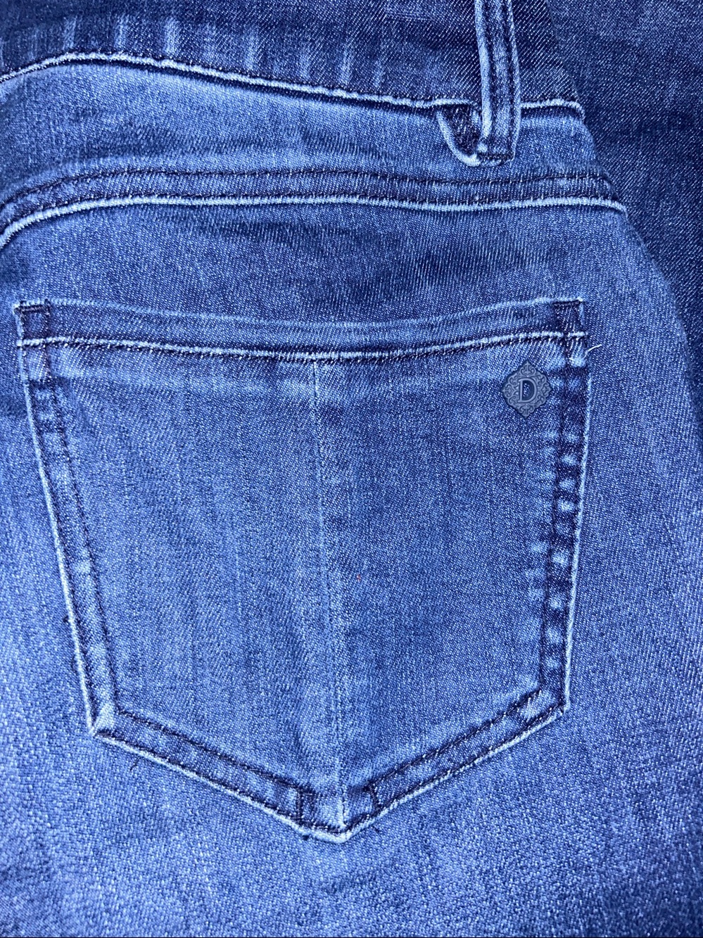 Democracy Jeans Women's Size 6 "Ab"solution Itty Bitty Bootcut Jeans